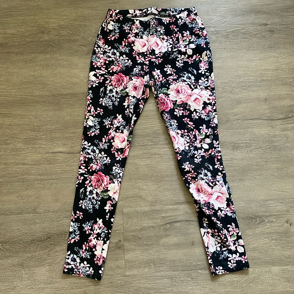 Abercrombie kids size 13/14 leggings